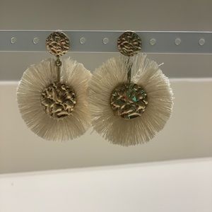 Elegant earrings. NWOT, great condition.